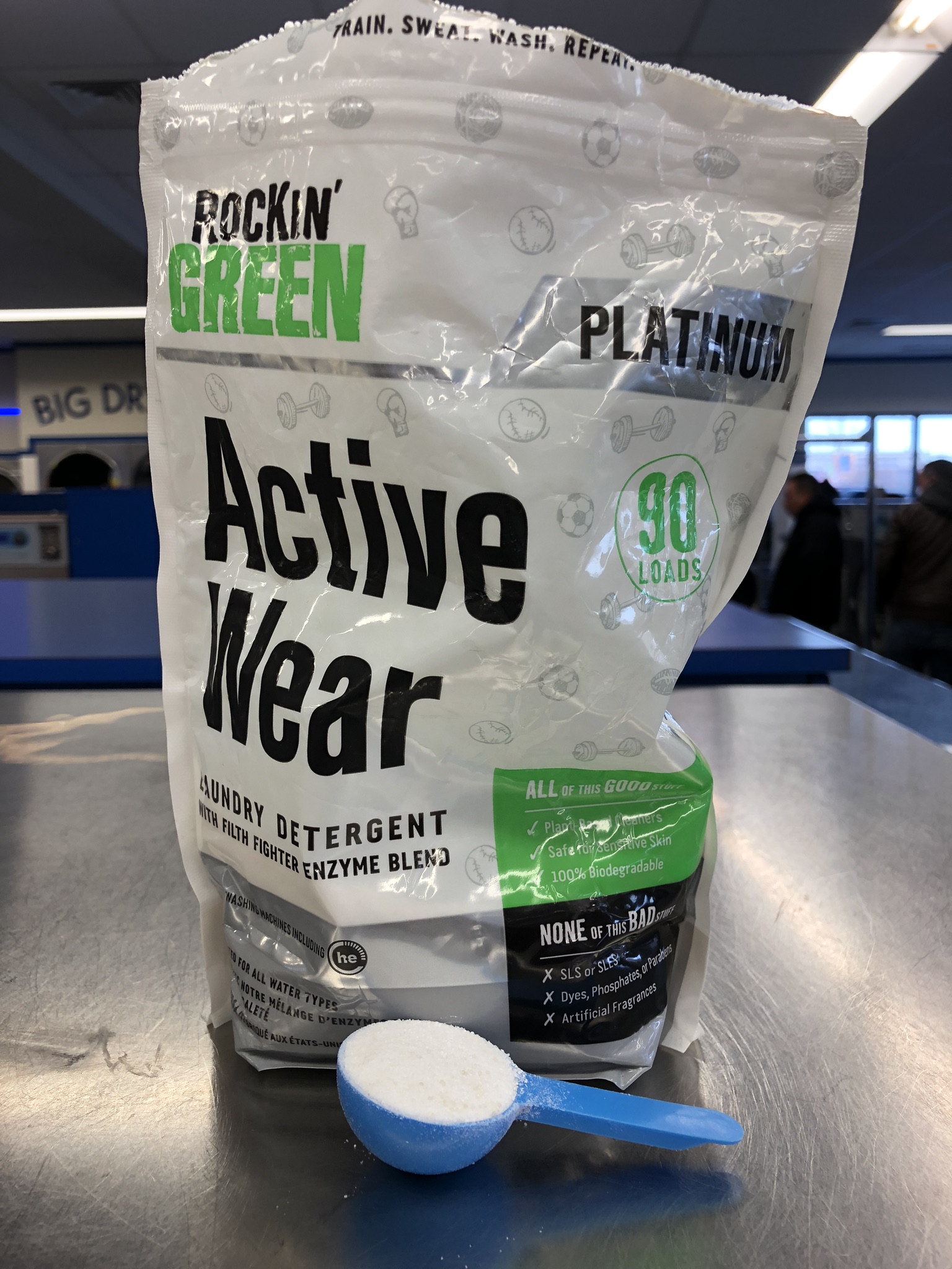 Rockin’ Green Active Wear Detergent-1
